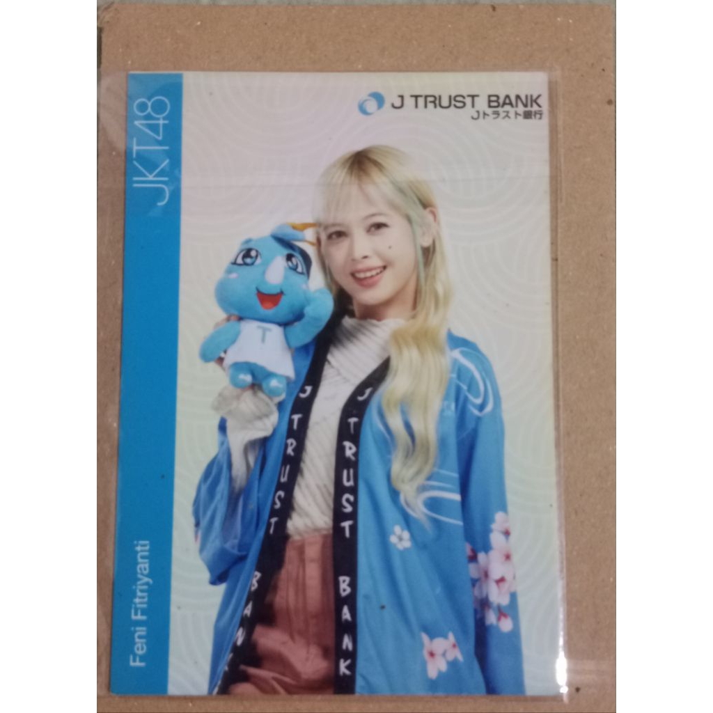 Official PHOTOPACK J-Trust Bank X Feni JKT48
