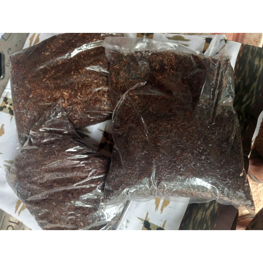 (1 Kg) Pupuk Kandang Ayam/ Kotoran Ayam