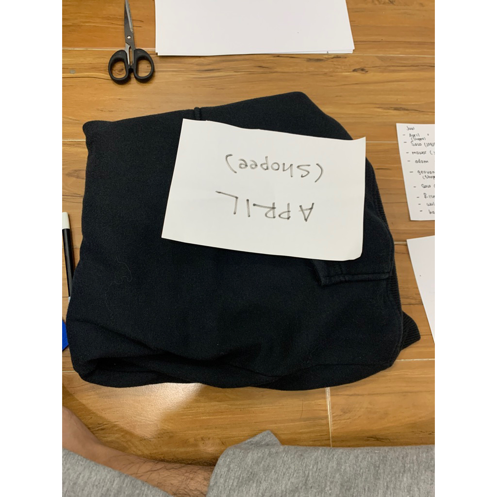 hoodie burberry april