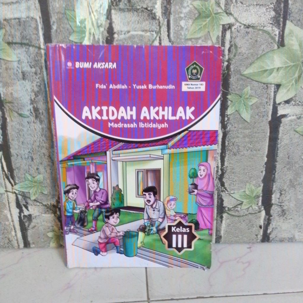 Akidah Akhlak madrasah ibtidaiyah kelas 3