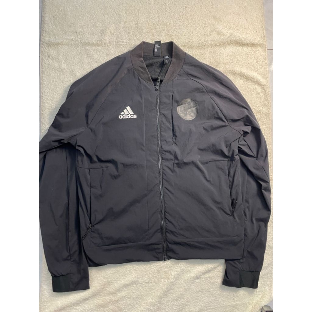 TRACKTOP ADIDAS HITAM