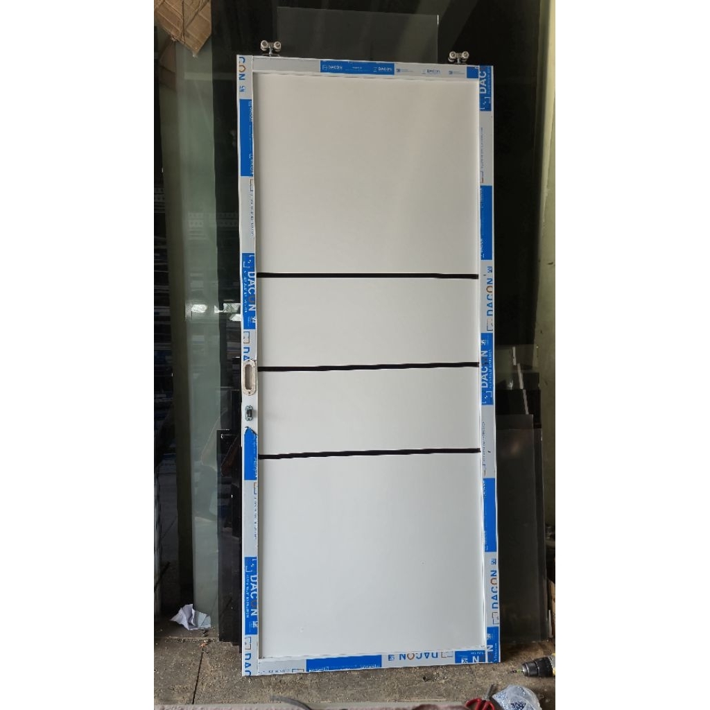 Pintu sledding aluminium / pintu geser