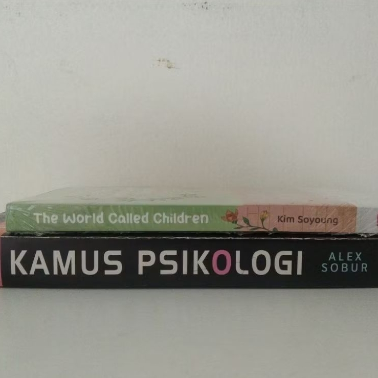 The World Called Children Kamus Psikologi - Original