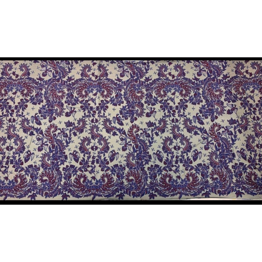 Kain meteran by Danar Hadi Solo