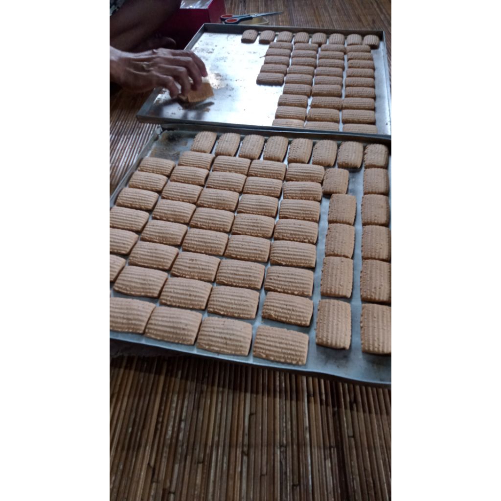 

kue jadul semprit kelapa