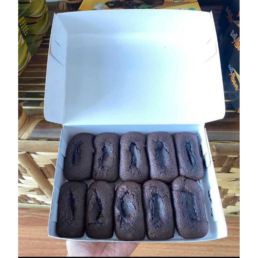 

KUE BALOK COKLAT LUMER
