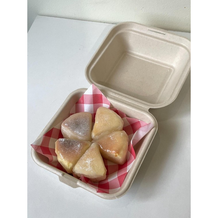 

Mochi Burnt Cheesecake by Please Let Me Eat