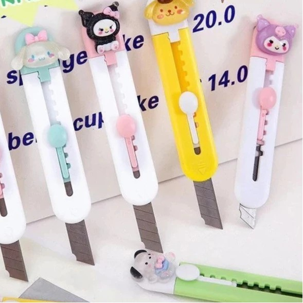 

[ATMS] JUAL Cutter Mini Karakter Cutter Mini Travelling Pisau Silet Lucu.