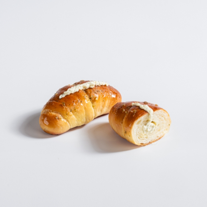 

Salt Bread Korean Garlic Cream Cheese