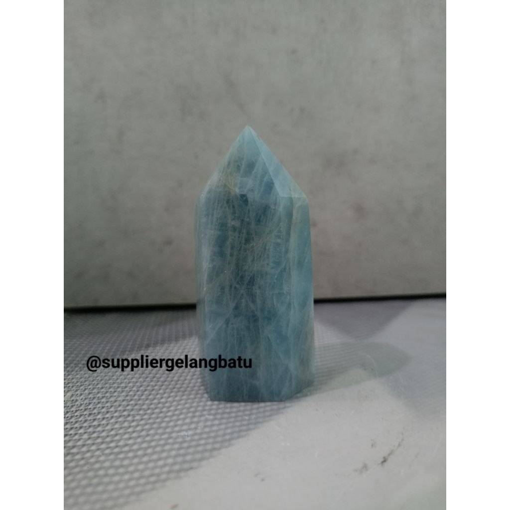 Bongkah Batu alam natural Aquamarine tower 120gr