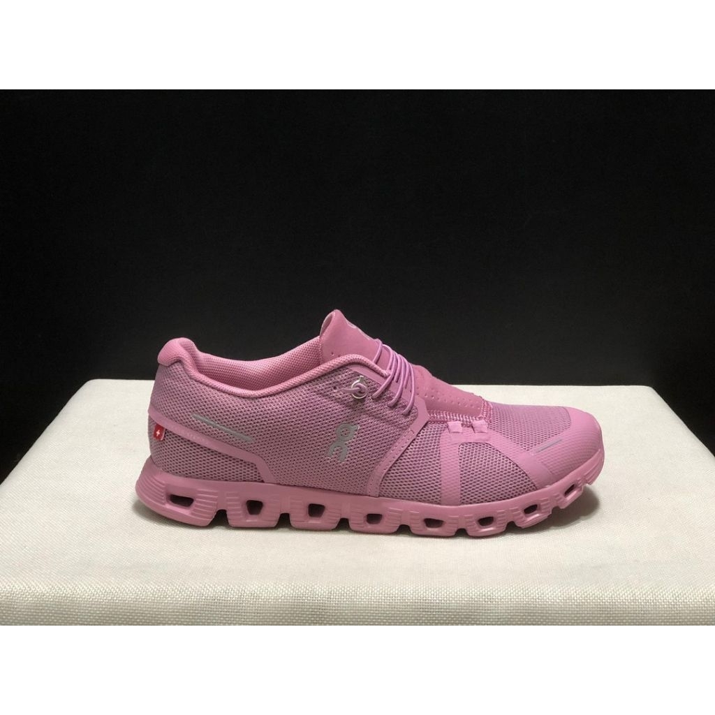 on cloud 5 pink