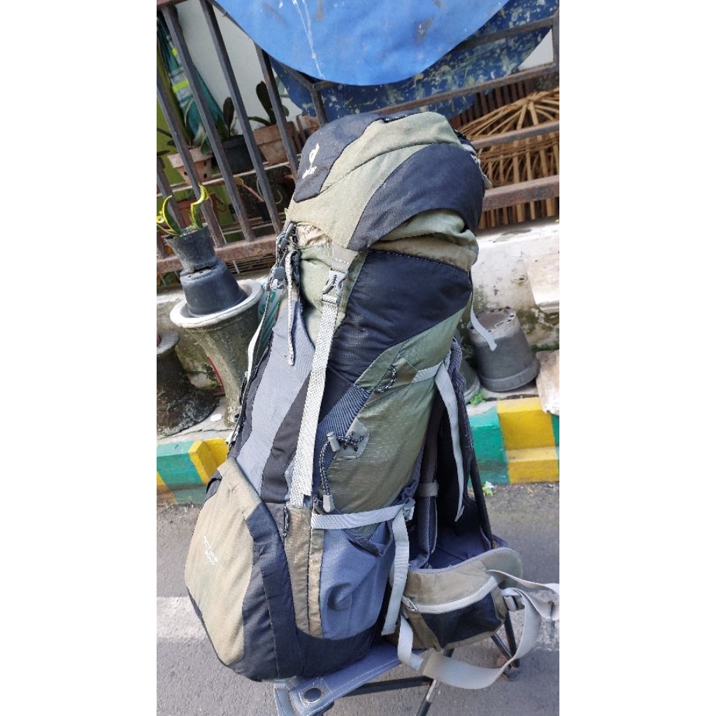 Carier Deuter Second