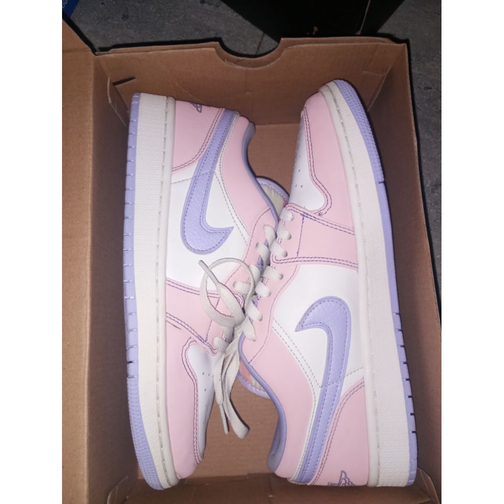 sepatu nike jordan pink white