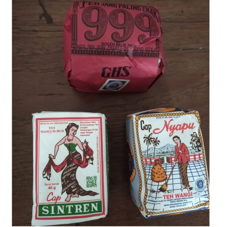 

Teh Khas Angkringan Solo Edisi 3 Macam (Cap Sintren, Cap Nyapu, Cap 999)
