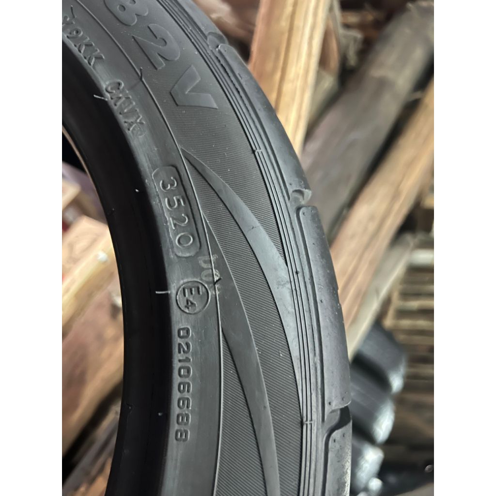 GT Champiro sx2 semislick