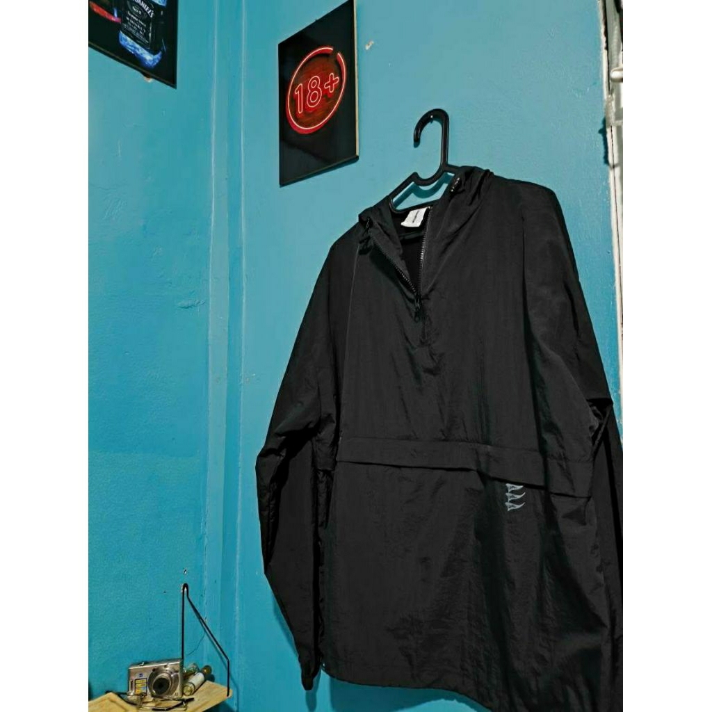 jaket kantong doraemon urbantype