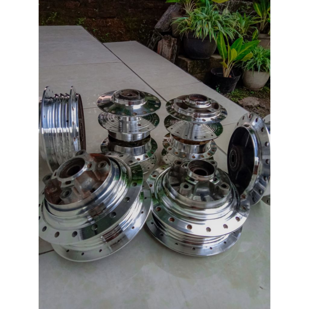 Tromol yamaha besar & Rx king depan belakang bubut gilap cnc