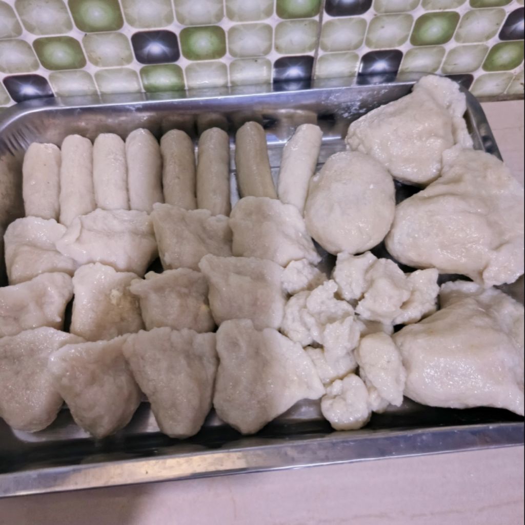 

10pcs pempek mix lenjer, telur, adaan dn kulit