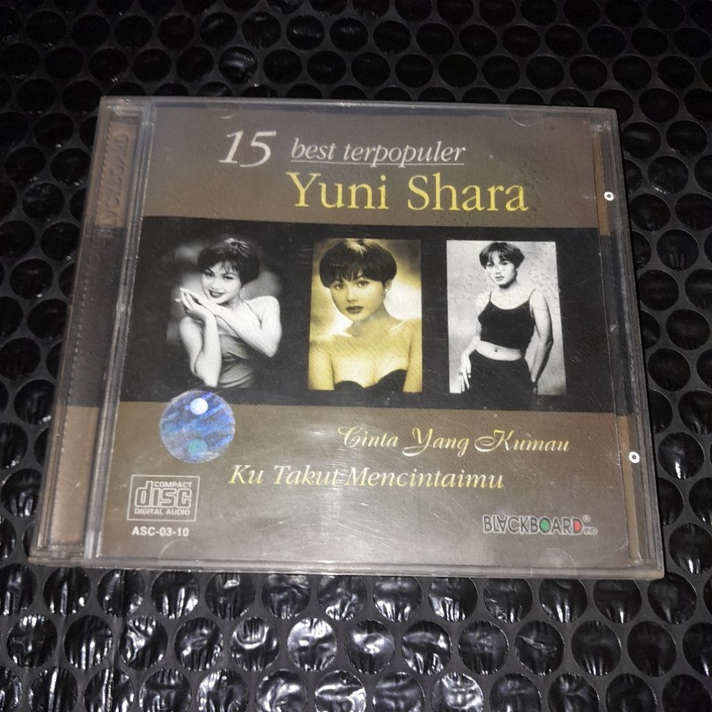 cd yuni shara 15 best terpopuler