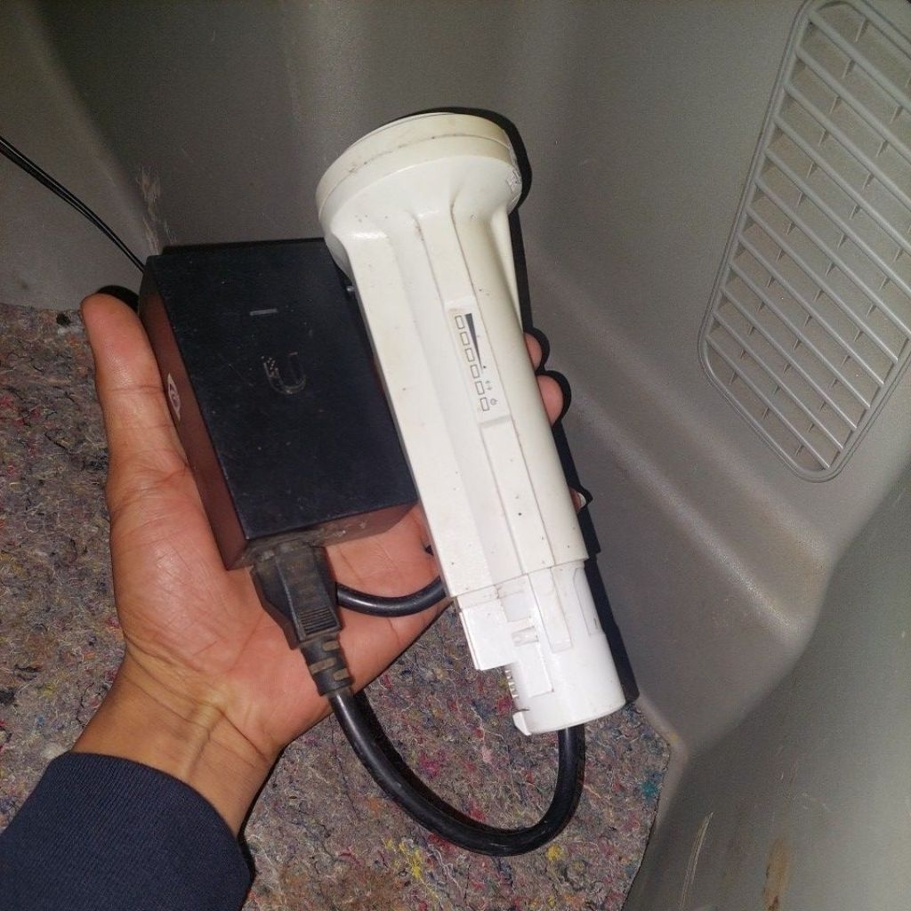 POWER BEAM M5 400 PLUS POE  BEKAS NORMAL SIAP PAKAI JAMINAN NORMAL 1000%