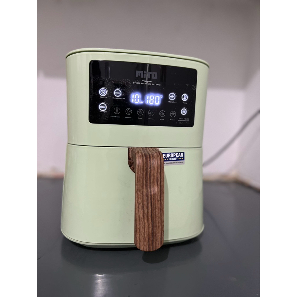 [PRELOVED] Mito Digital Air Fryer AF1 4 Liter Low Watt