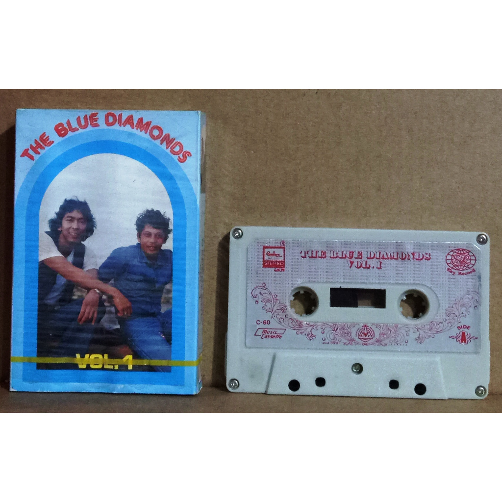 THE BLUE DIAMONDS - VOL 1 - Kaset