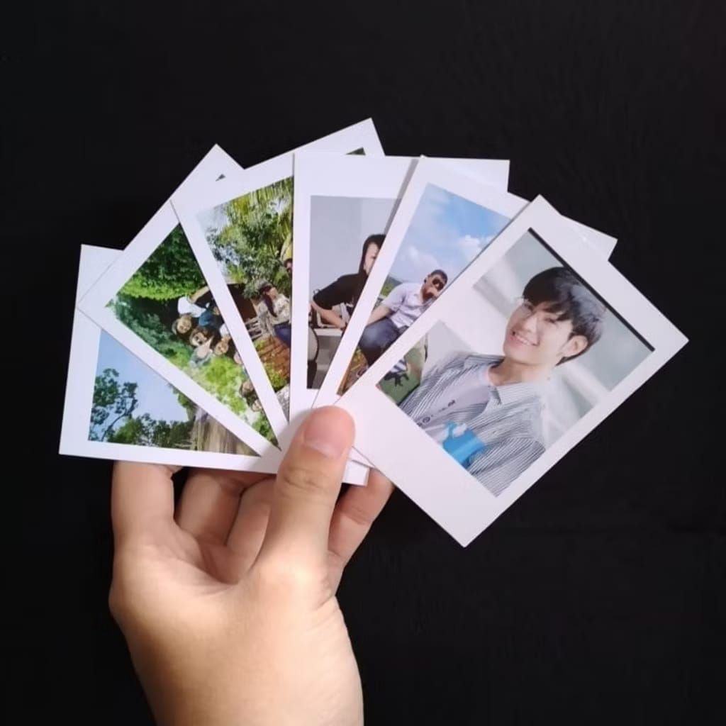 

Cetak Foto Polaroid Custom ( 1 HARI JADI ) ukuran 2R Paket isi 50 100 Pcs Warna Bervariasi Berkualitas dan Tahan Lama Bisa COD