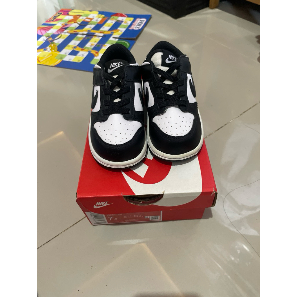 nike dunk panda anak preloved