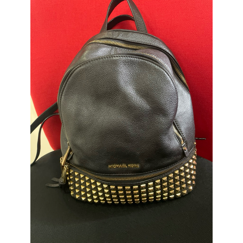 Backpack_MK_Rhea_studded