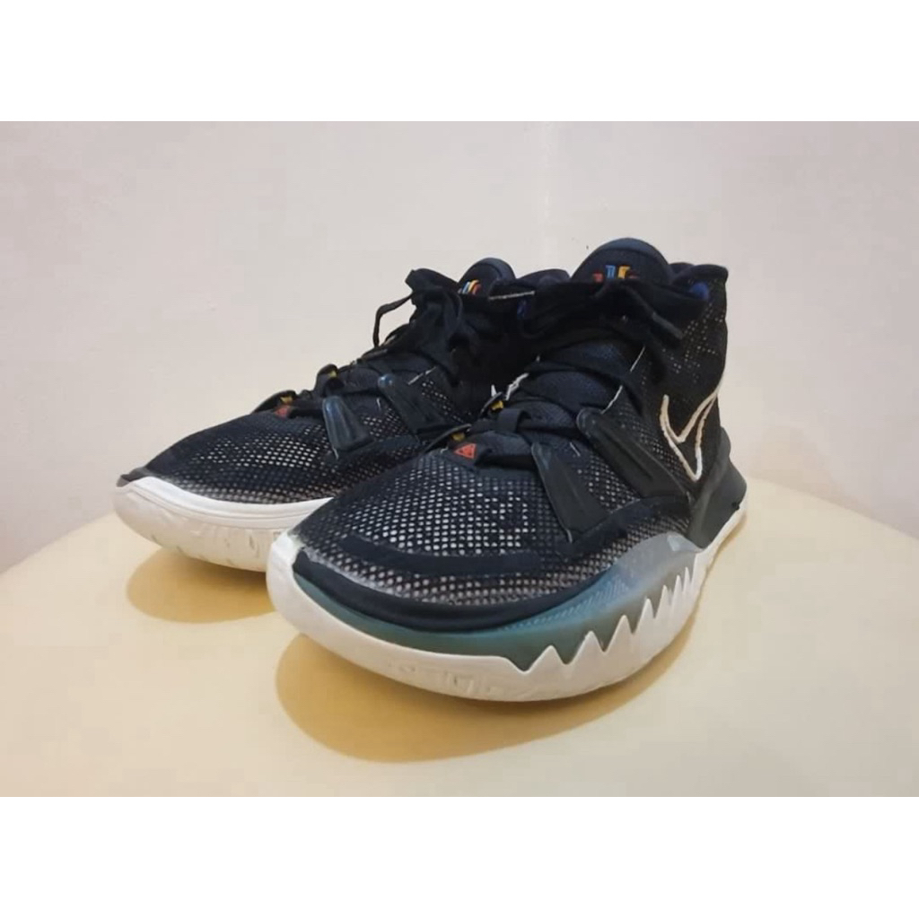 Nike Kyrie 7 'Brooklyn' UPC tembus Size 42 Preloved