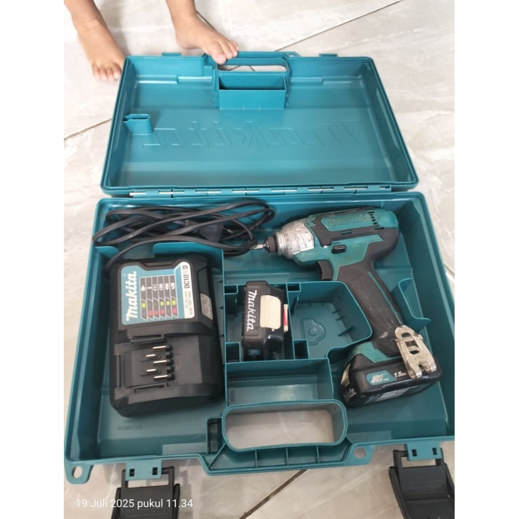 impact driver makita 12V td 110 second