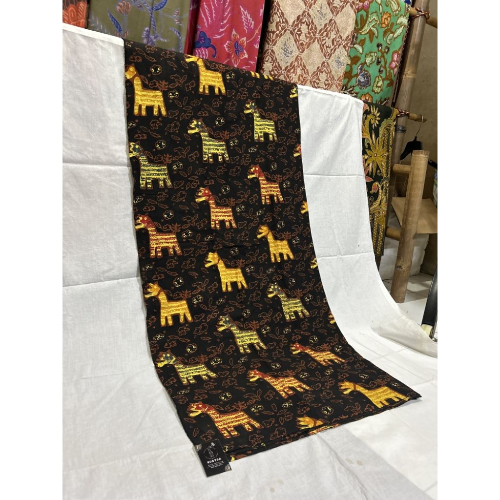 Batik Cap Semarangan Motif Warak Soganan