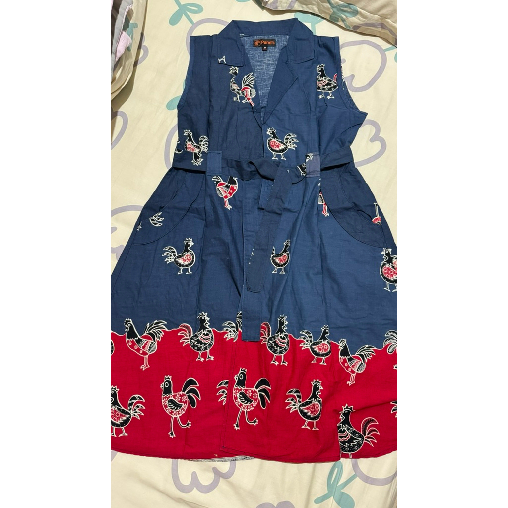 outer batik biru merah