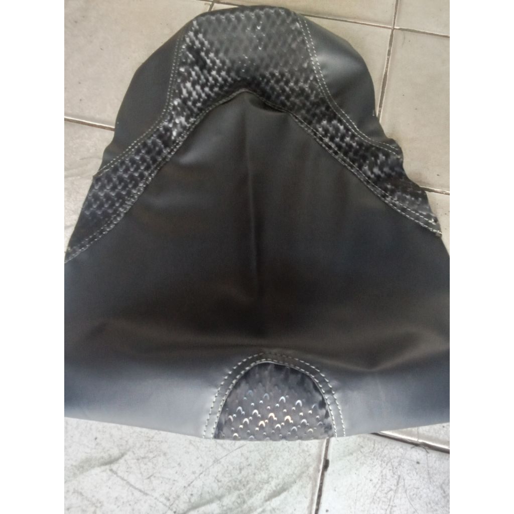 KULIT JOK MOTOR  ARVI / MODIFIKASI CATUR MOTOR BEAT DELUXE