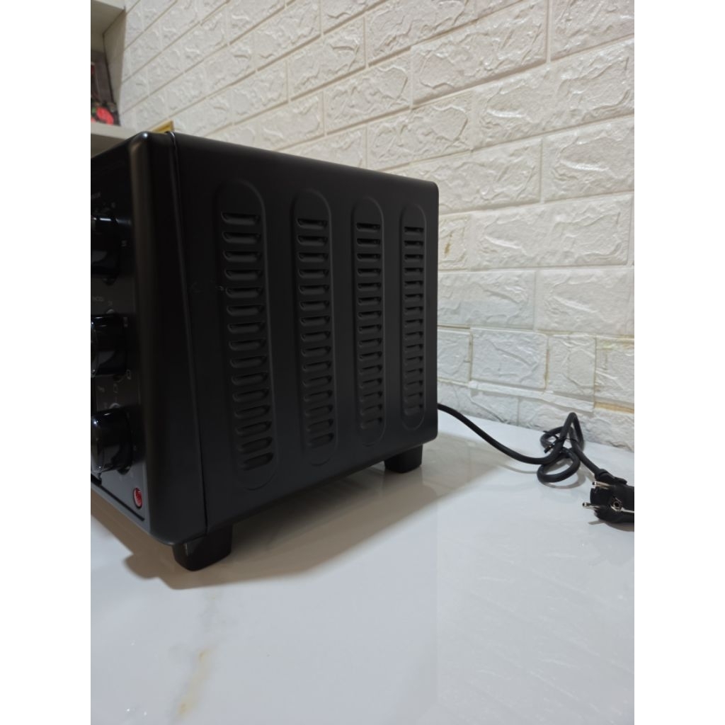 Oven Listrik Electrolux Baru