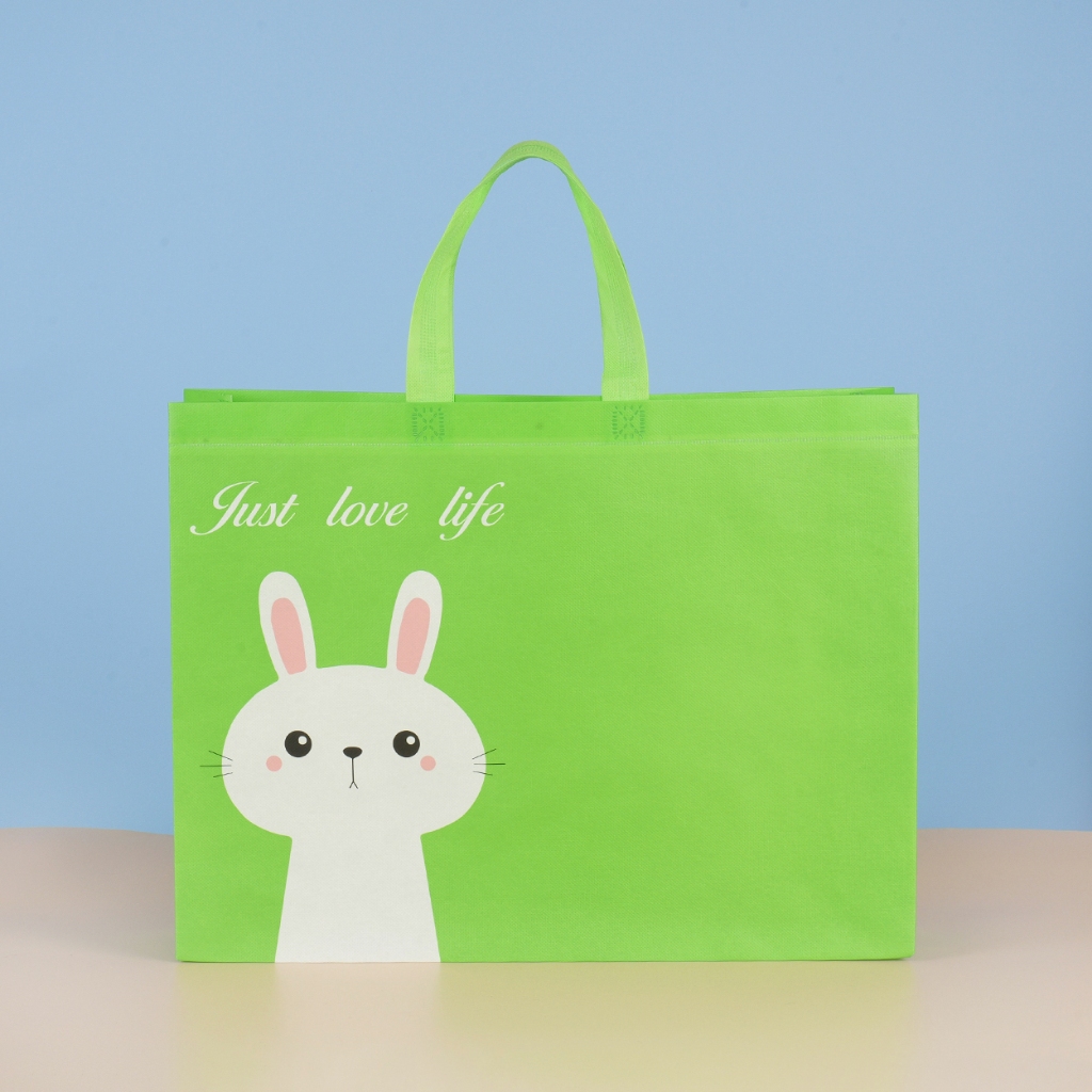 

【Ready Stok Kirim Cepat】Tas Spunbond/ Tas Souvenir/Tas Belanja/Tas Koper/Bingkisan Hadiah/Hampers/Goodie bag/ Utk Nikahan Acara Sekolah Ulang Tahun/Warna-warni/Berkualitas/Premium/Grosir/Murah/Bisa Sablon Nama/logo