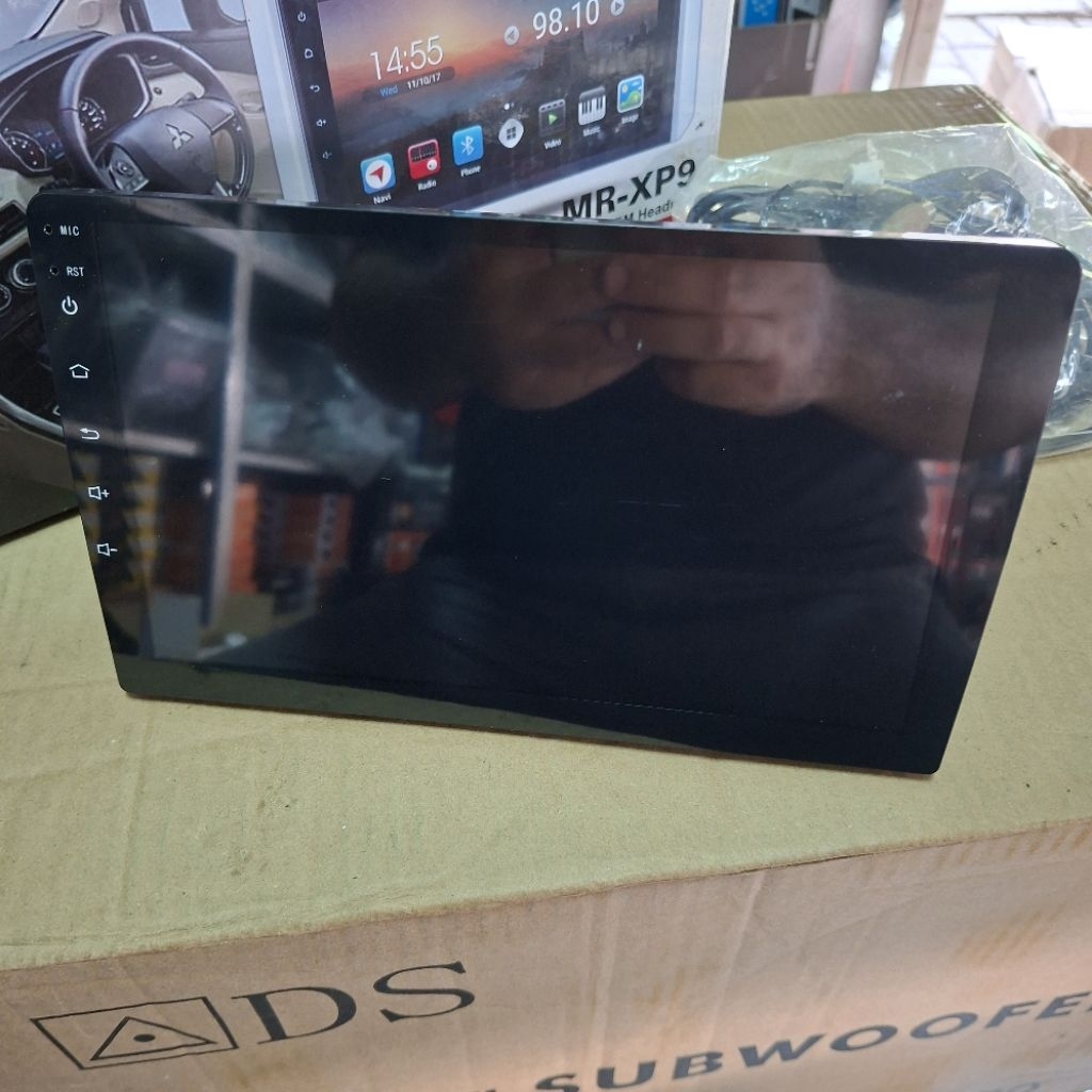 Head Unit Android 9 Inch Mirai Ram 2/16