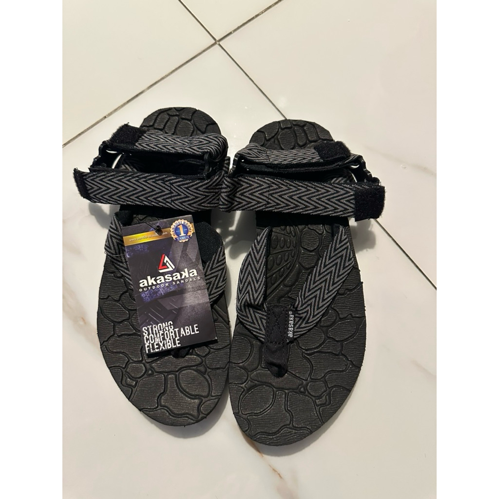 akasaka sendal gunung jepit