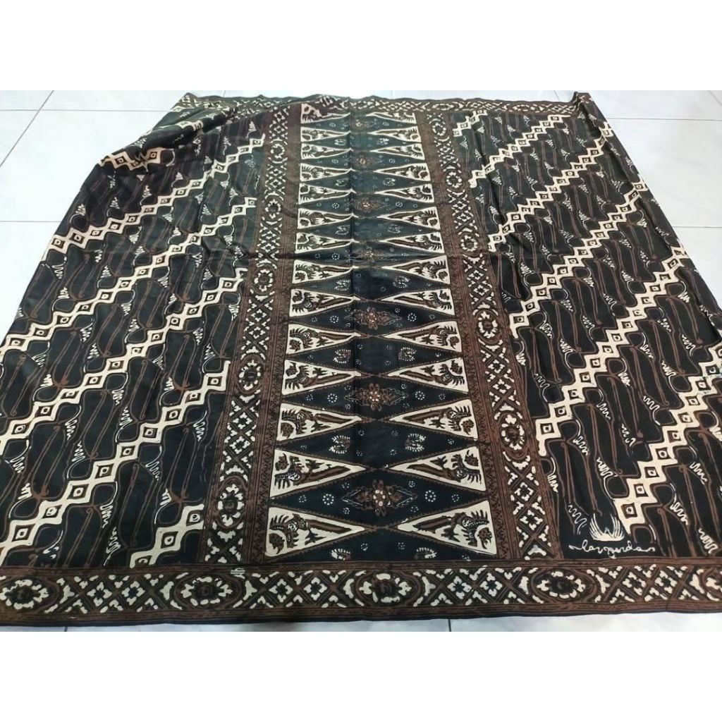SARUNG BATIK LAR GURDA