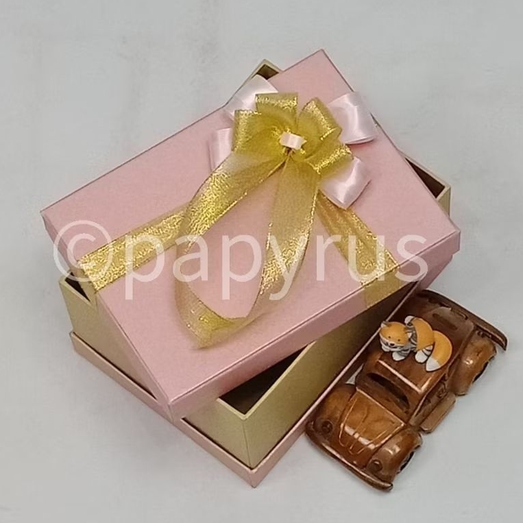 

PAPYRUS Sandwich 15x20 Tinggi 8cm Kotak Kado Gift Box Hadiah V3