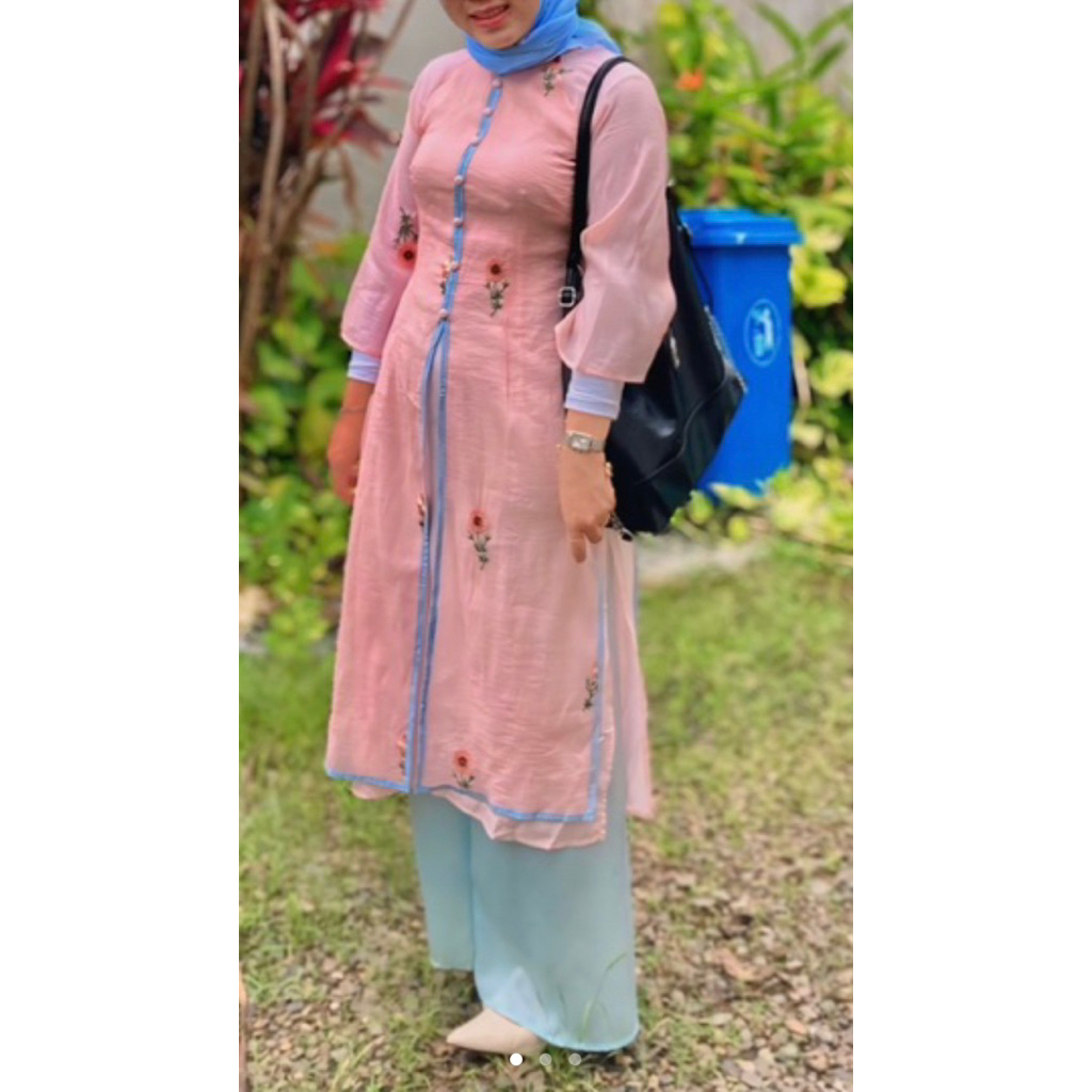 baju AOdai