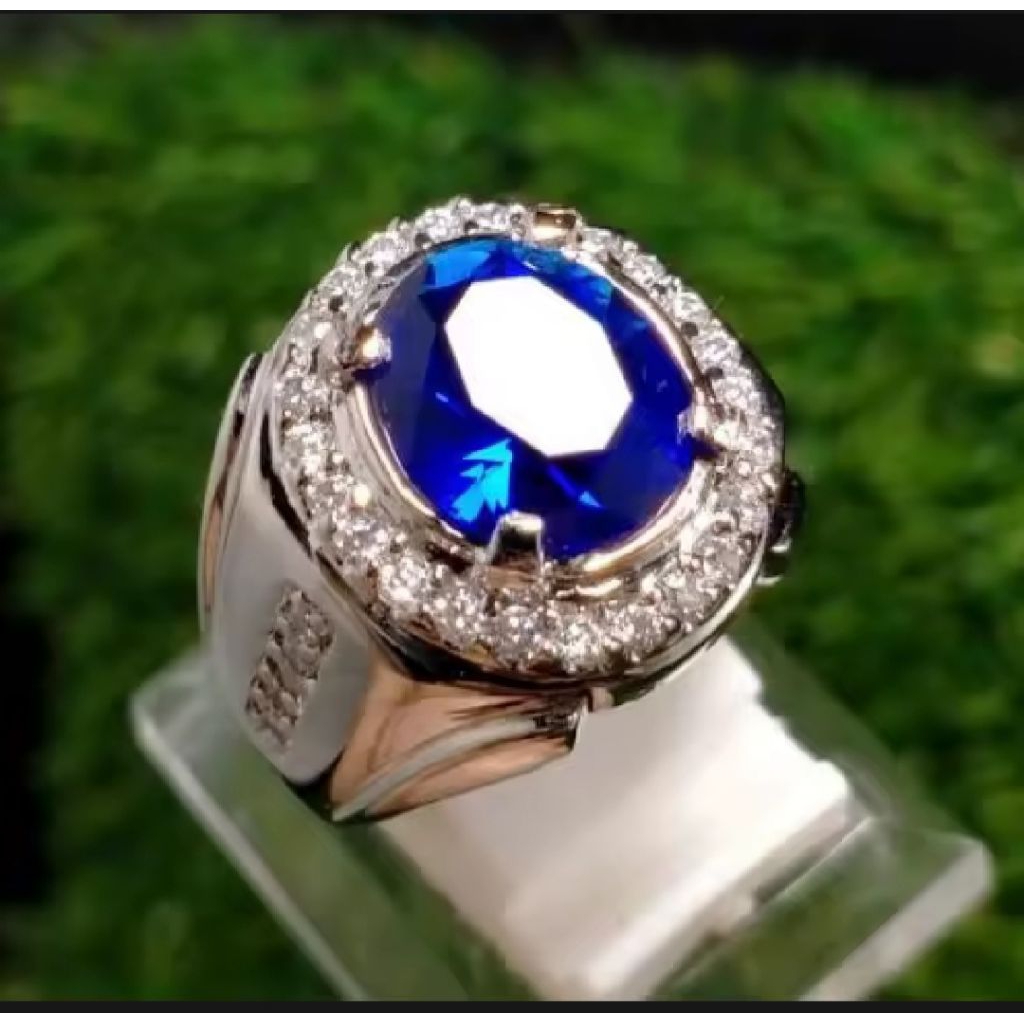 Batu blus safir Srilanka