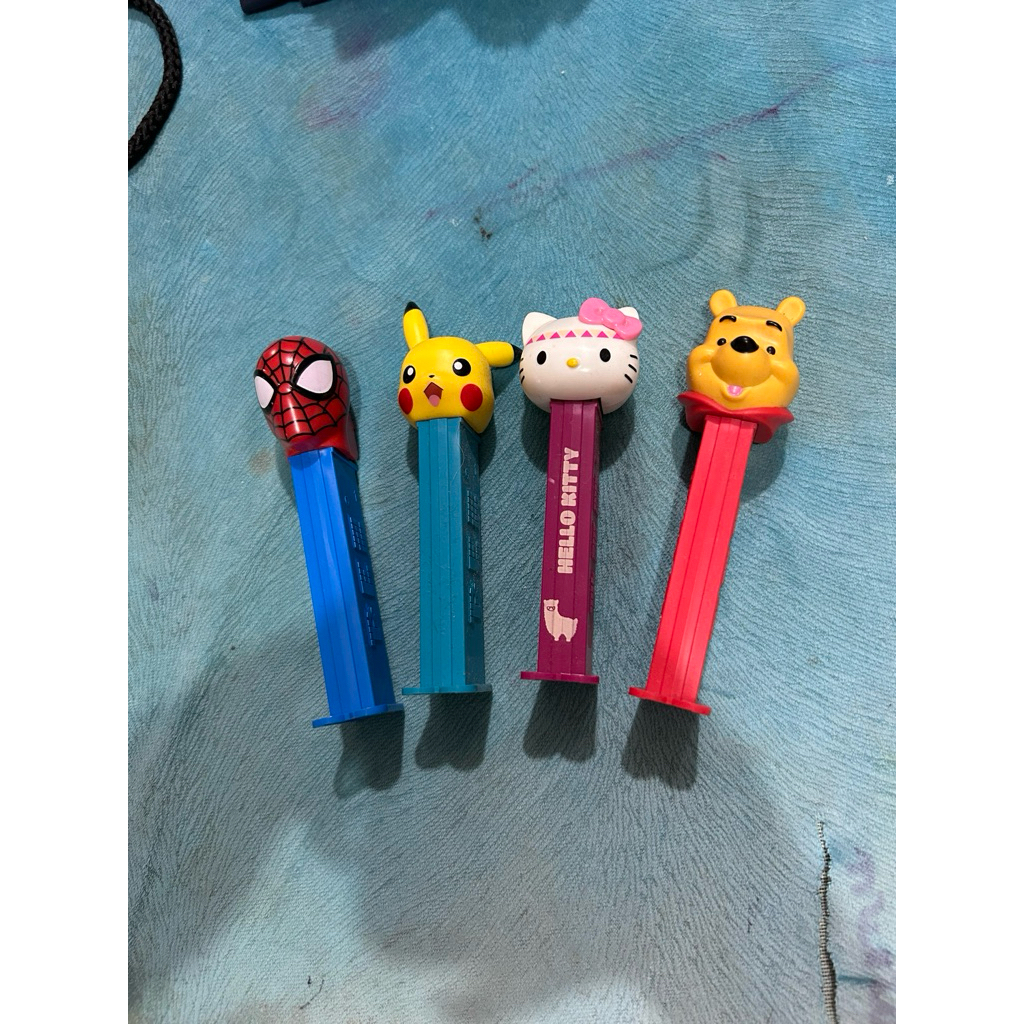 

pez candy dispenser pooh hello kitty spiderman pokemon