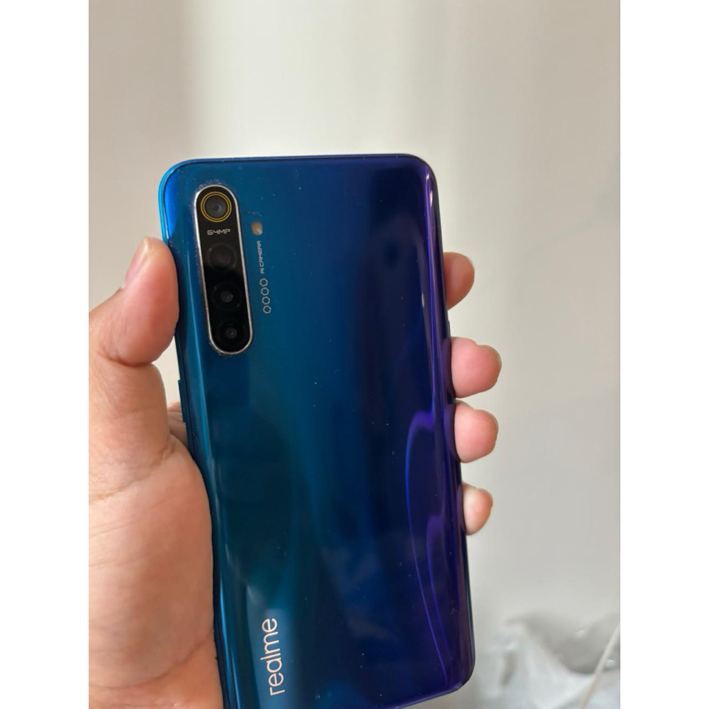 realme second XT