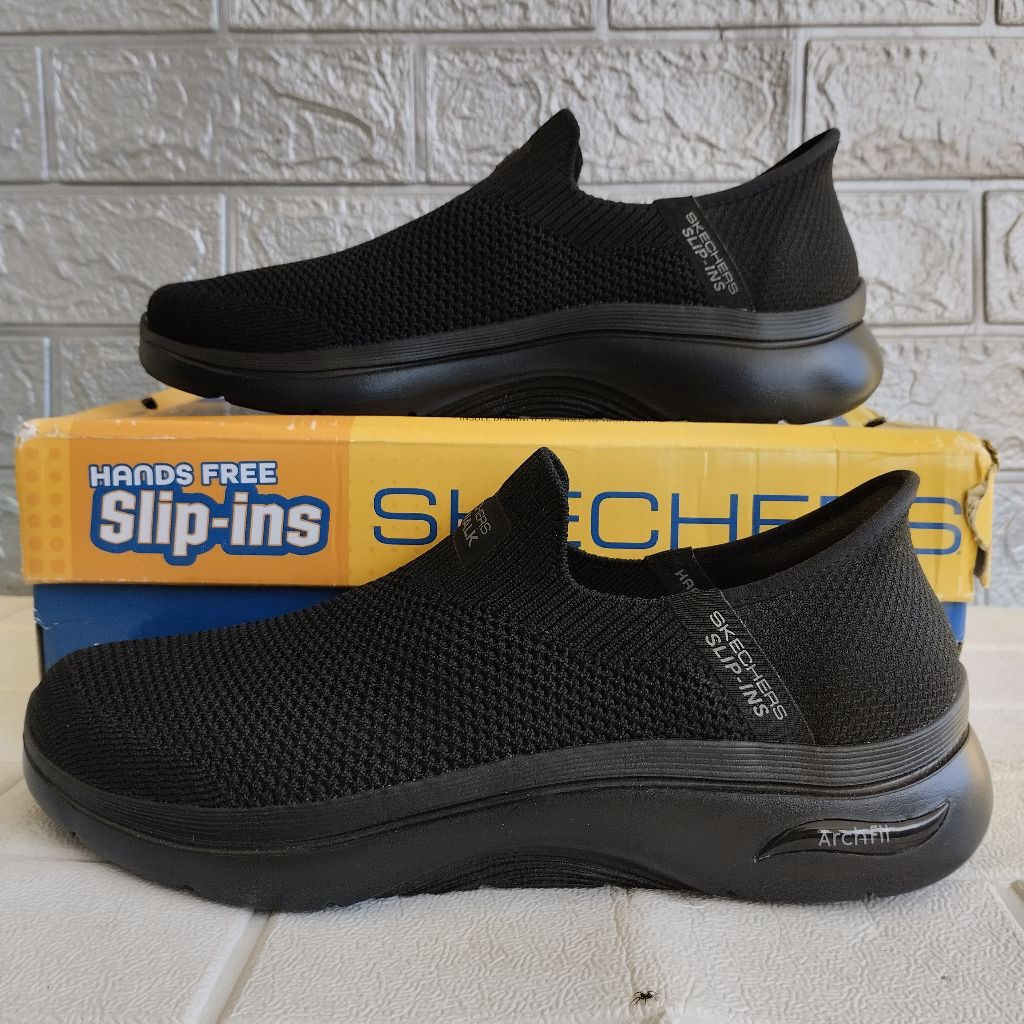 Sepatu Skechers Go Walk Arch Fit 2.0 Iconic 2 Cowok Sale