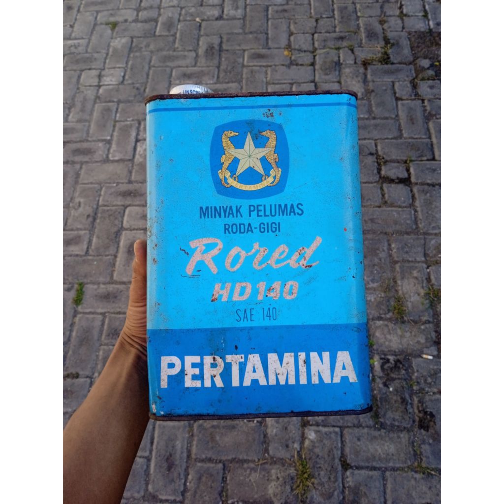 kaleng oli jadul Pertamina jadul