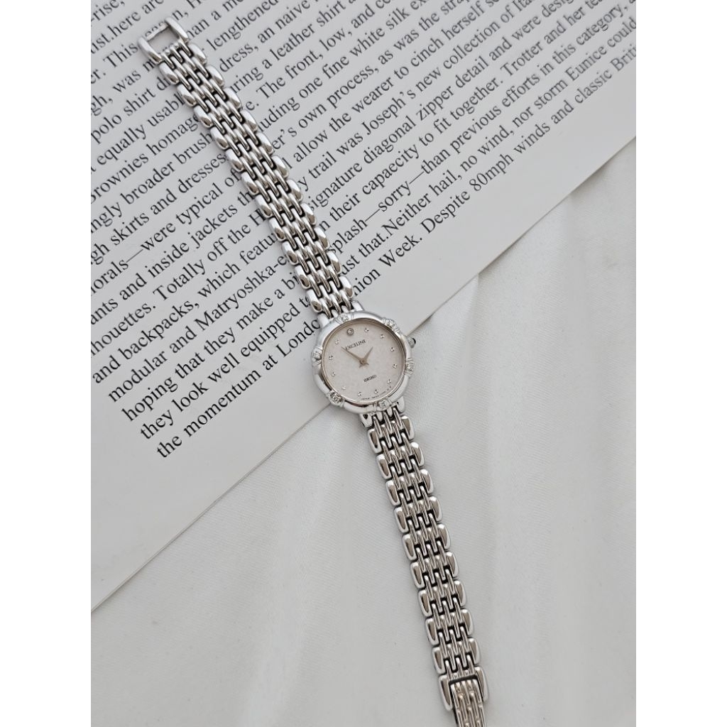 Rare Vintage Seiko Snowflake dial