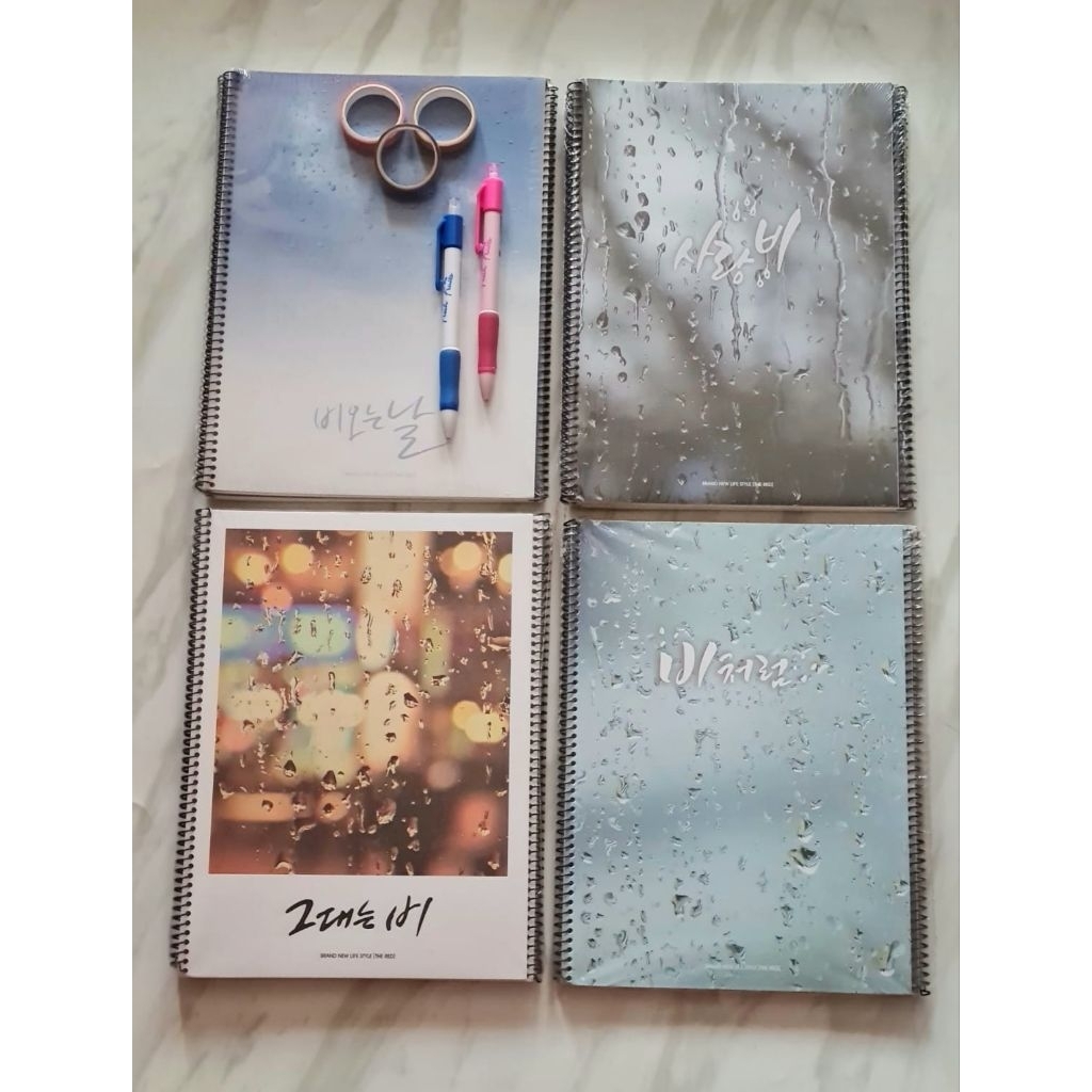 

Buku tulis Notebook B5 with scenery design