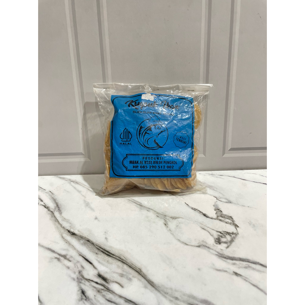 

KRUPUK IKAN MENTAH MBAK AL BIRU BERAT 300gr