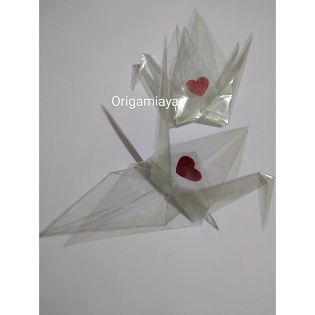 

origami transparant tsuru crane with paper heart burung bangau kertas hati